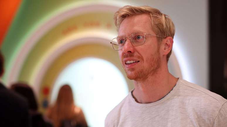 O diretor-executivo da plataforma Reddit, Steve Huffman, criou tarifas para acesso à API, alienando alguns dos seus usuários mais dedicados