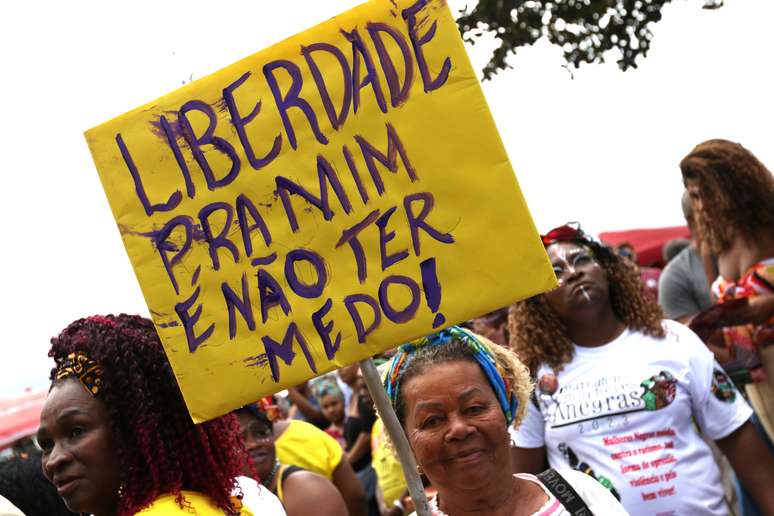 Presidente Lula sancionou sem vetos projeto que cria protocolo de combate e prevenção à violência contra mulher em estabelecimentos