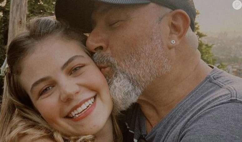 ‘It hurts too much, dad, I still can’t get over it…’: the daughter of Mingau, from Ultraje a Rigor, fears a strong statement on the web