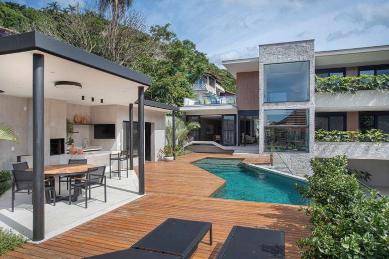 House project designed by NOP Arquitetura.