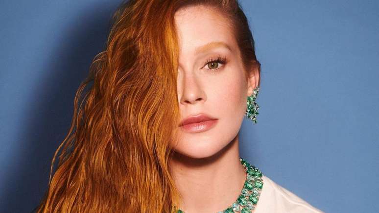 Marina Ruy Barbosa appears next to her boyfriend in Uruguay