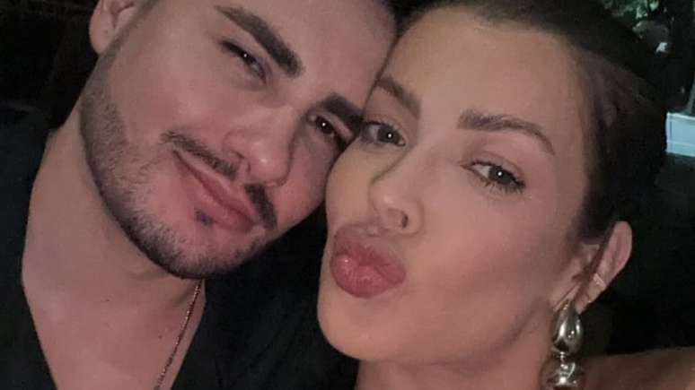 Former BBB Teases Jaquelline and Lucas: “Looking for Chemistry”
