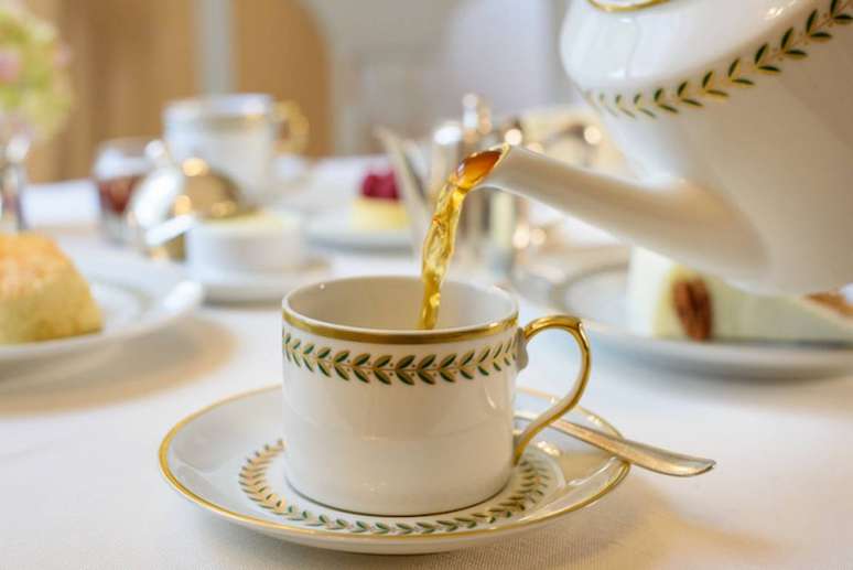 O Chá das Cinco, tradição inglesa, tem raízes portuguesas.