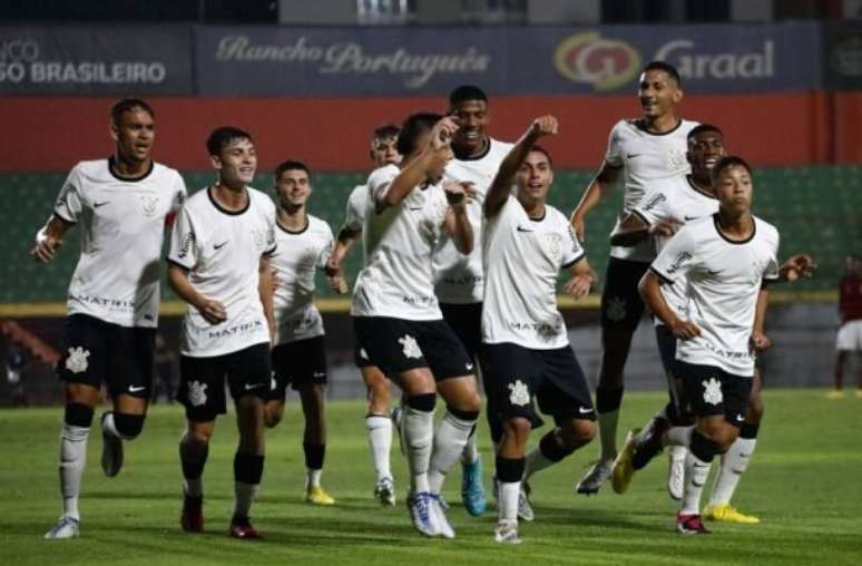 Rodrigo Gazzanel / Ag. Corinthians - Legenda: Corinthians vai disputar a edi&ccedil;&atilde;o da Copa S&atilde;o Paulo de Futebol J&uacute;nior com uma mescla entre o elenco da categoria sub-17 e sub-20