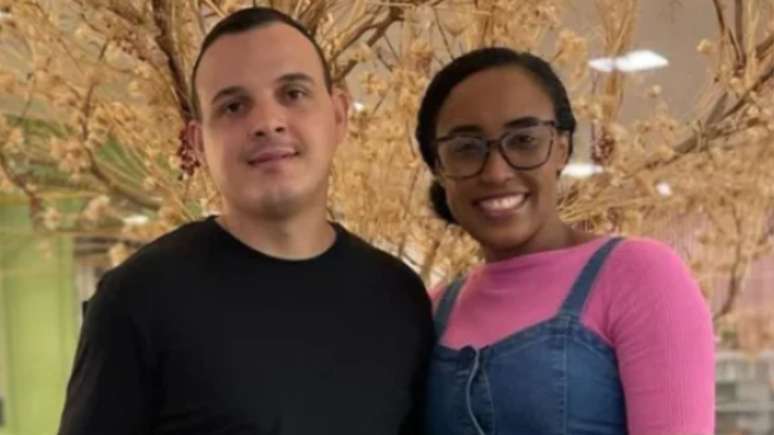 After a serious car accident, the gospel singer’s husband drowns
