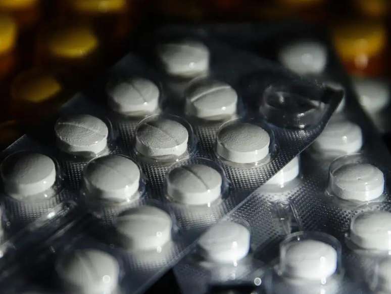 Câmara aprova projeto que prevê distribuição gratuita de remédios para ...