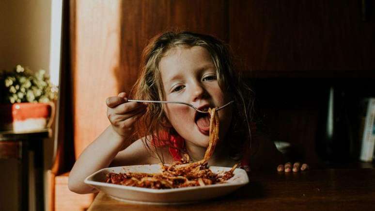 Depending on the shape of your tongue, you may like some foods and hate others. Depending on the shape of your tongue, you may like some foods and hate others.