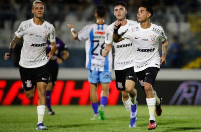 Rodrigo Gazzanel / Ag&ecirc;ncia Corinthians - Legenda: Corinthians n&atilde;o tomou conhecimento no Ji-Paran&aacute; e aplicou uma goleada de 6 a 0