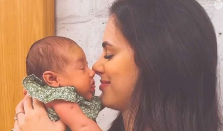 Bruna Biancardi entertains followers with a look chosen to celebrate Mavie’s three months