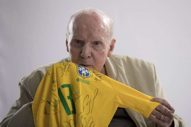 'Brasil campeão tem treze letras', sempre falava Zagallo, que relacionava suas façanhas com o número