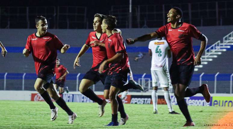 Comemoração na vitória do Athletico sobre a Portuguesa na Copinha -RJ - 