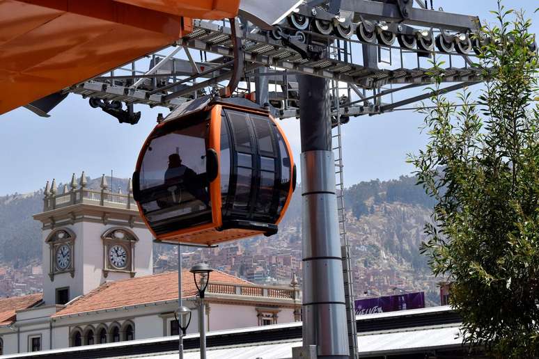 Usu&aacute;ria diz que tempo de viagem para o trabalho caiu de 45 para 8 minutos