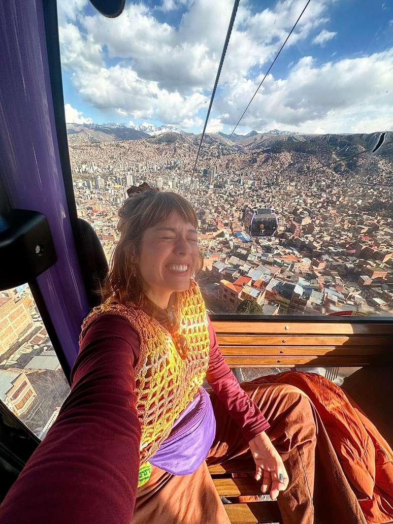 "&Eacute; uma loucura que as pessoas 'voem' diariamente para ir ao trabalho", diz Jessica