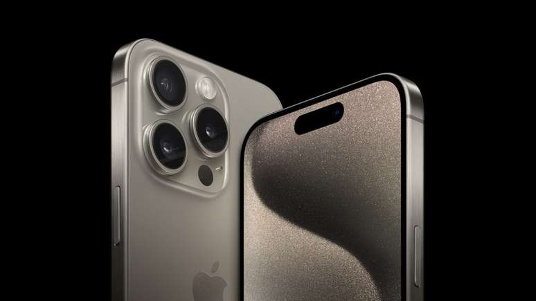 Modelos mais recentes de iPhone tiveram durabilidade aprimorada (Imagem: Divulgação/Apple)