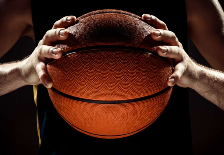 O basquete é uma das modalidades mais populares nas casas de apostas como a bet365