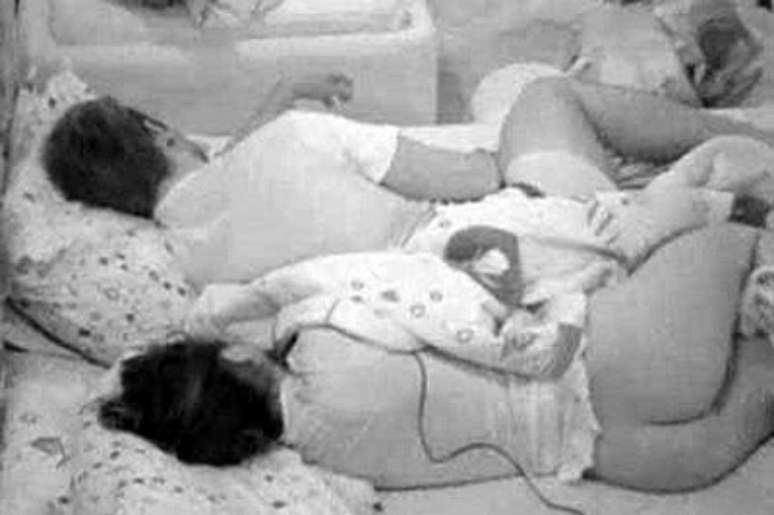 BBB11: Maria dorme sem calcinha e deixa bumbum &agrave; mostra | Crato Noticias