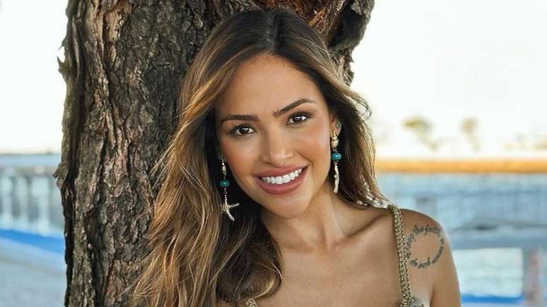 Gabi Luthai shows how much her pregnant belly has grown