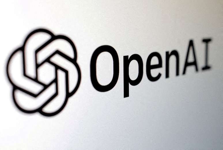 Ilustração com logo da OpenAI 
 3/2/2023   REUTERS/Dado Ruvic