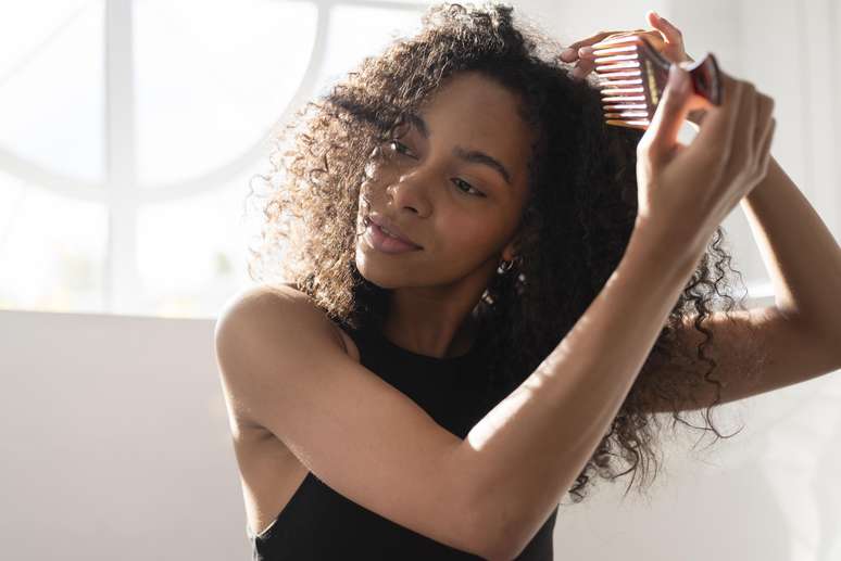 3 mistakes that damage your hair the most in summer