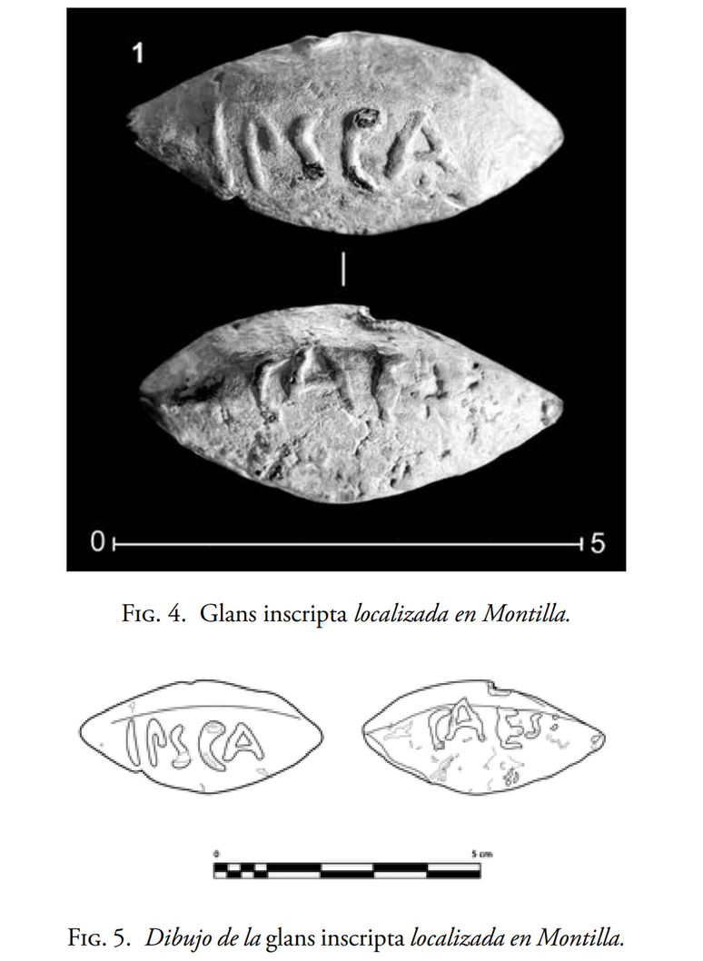 Fotos do projétil romano e uma representação do que está inscrito no desenho abaixo (Imagem: Ordax et al./Zephyrus)