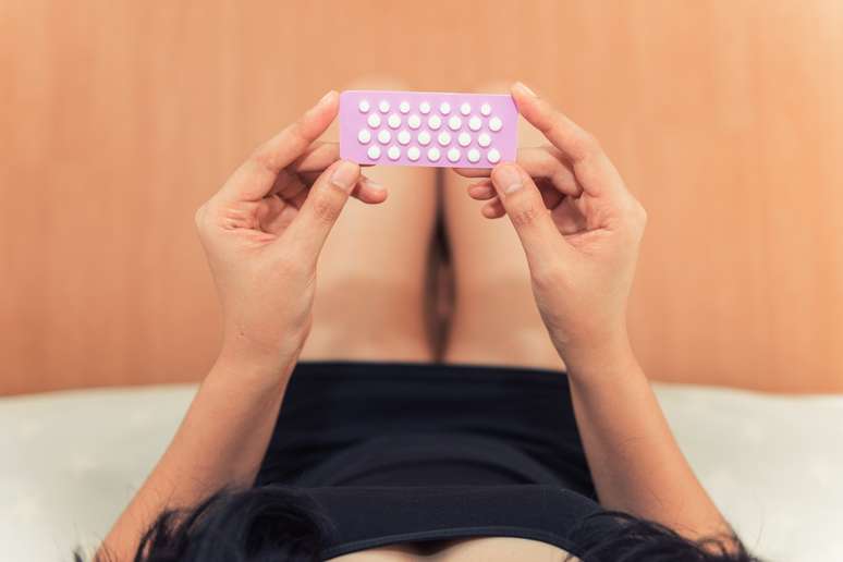 Can contraceptives and polycystic ovaries increase weight?