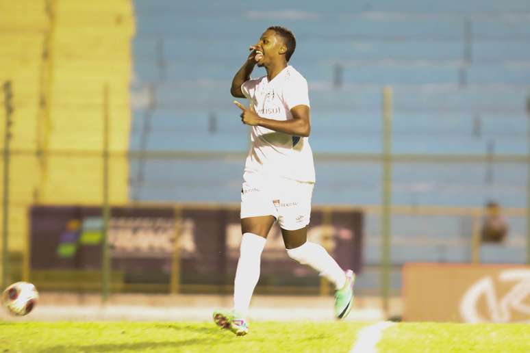 Em jogo eletrizante, Grêmio batalha contra a fúria do Coimbra-MG e garante vaga nas oitavas de final da Copa São Paulo de Futebol Júnior!