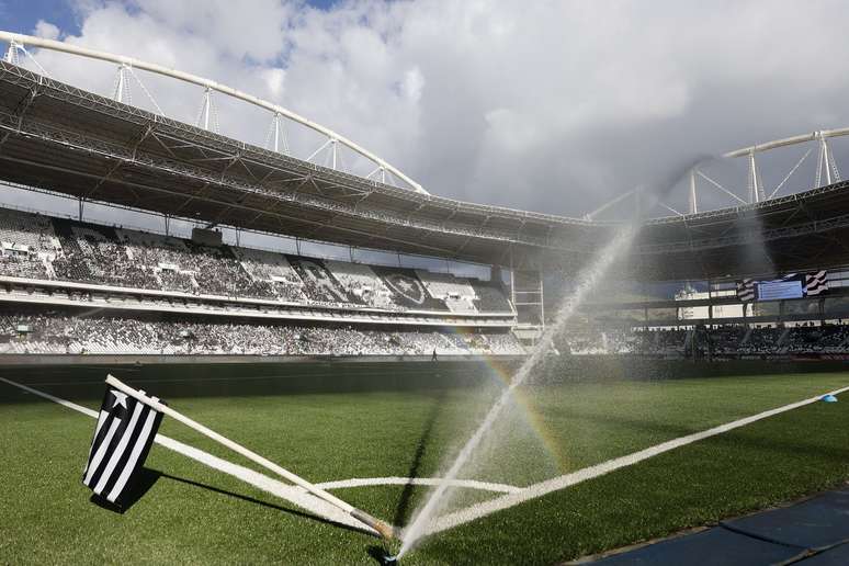 Nilton Santos, estádio do Botafogo 