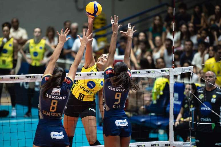 Clássico pão de queijo pela última rodada da Superliga feminina