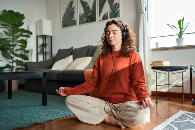 Meditação pode ajudar a encontrar uma dinâmica diária mais equilibrada e focada