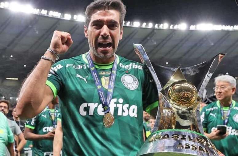 Abel Ferreira tem proposta de clube do Qatar e pode deixar o Palmeiras no  fim da temporada