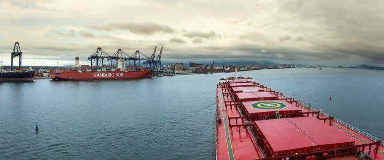 Atraca&ccedil;&atilde;o em Paranagu&aacute;; prim&oacute;rdios da atividade existiam na Gr&eacute;cia Antiga