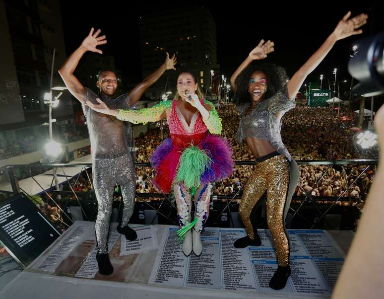 Em Salvador, data da folia é ponto facultativo