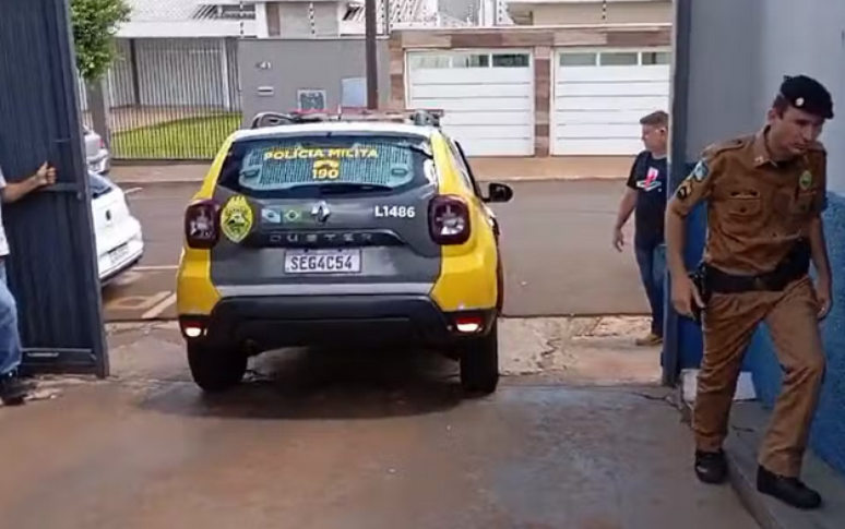 O suspeito foi preso em flagrante