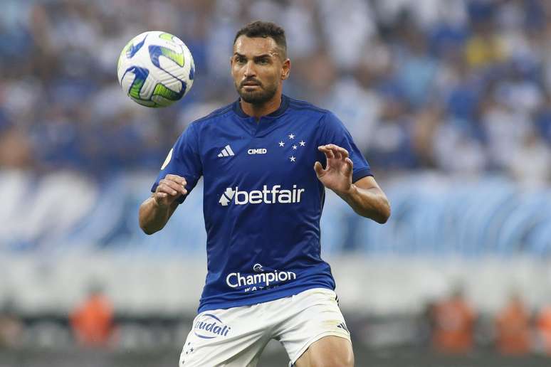 Gilberto marcou seis gols em 32 jogos pelo Cruzeiro - 