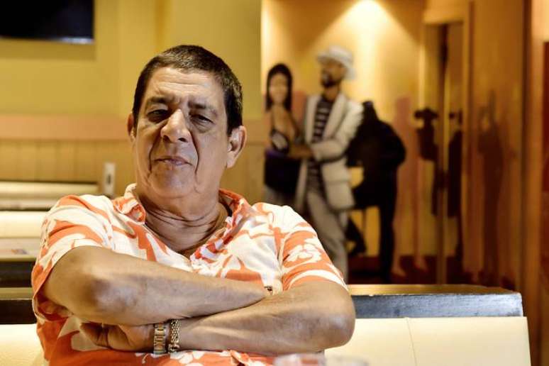 Zeca Pagodinho diz que gosta de estar com os netos e lembra participação no 'Mundo Bita'.