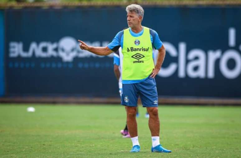 Grêmio é derrotado pelo Caxias e início no Gauchão vira pesadelo! Técnico avalia mudanças e promete reação avassaladora!
