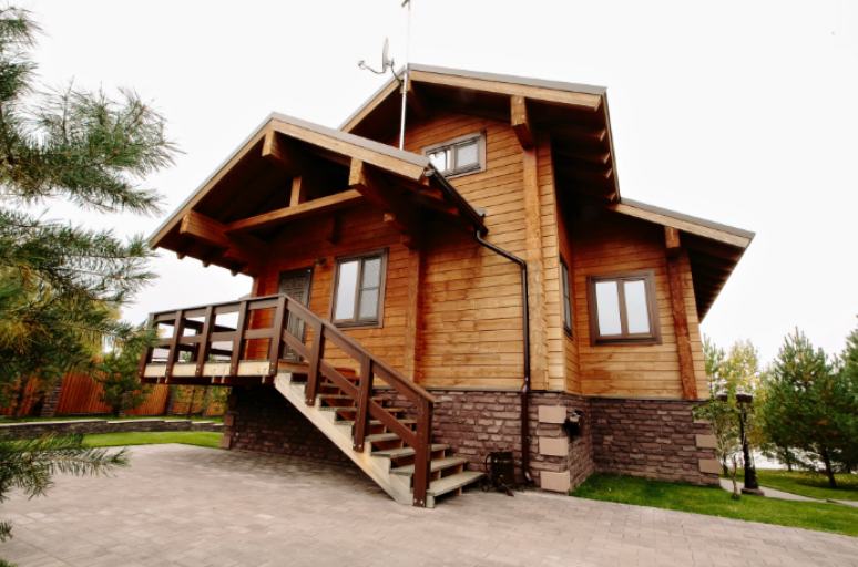 Casas de madeira: preços dos imóveis normalmente variam por tipo e tamanho – Foto: Shutterstock