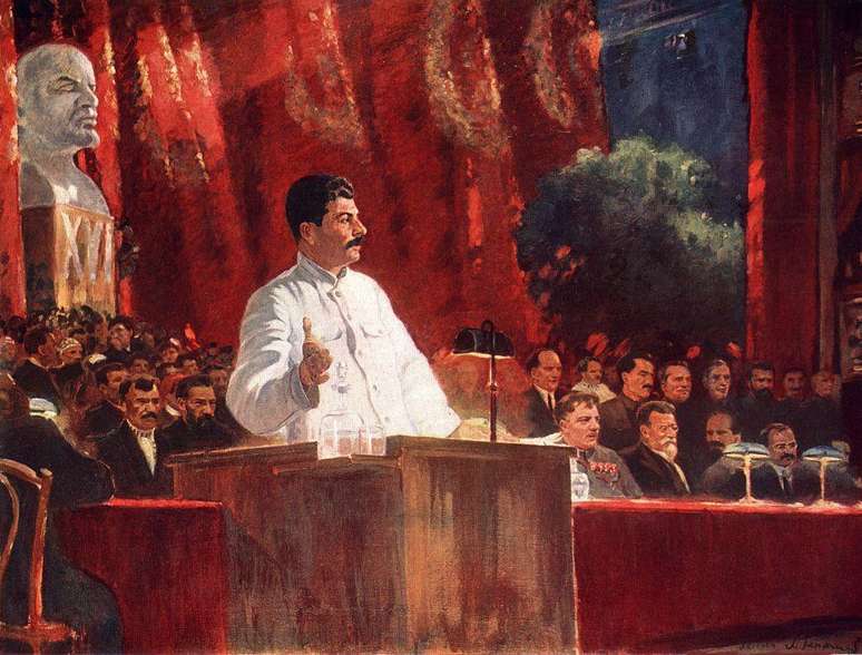 Stalin não gostou da ideia de deixar a tarefa de decidir se Lênin era um gênio ou não nas mãos de um estrangeiro, diz pesquisador