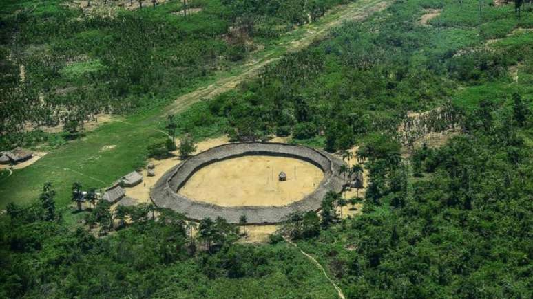 Segundo a Apib, além dela, o cacique e uma outra liderança indígena também foram baleados