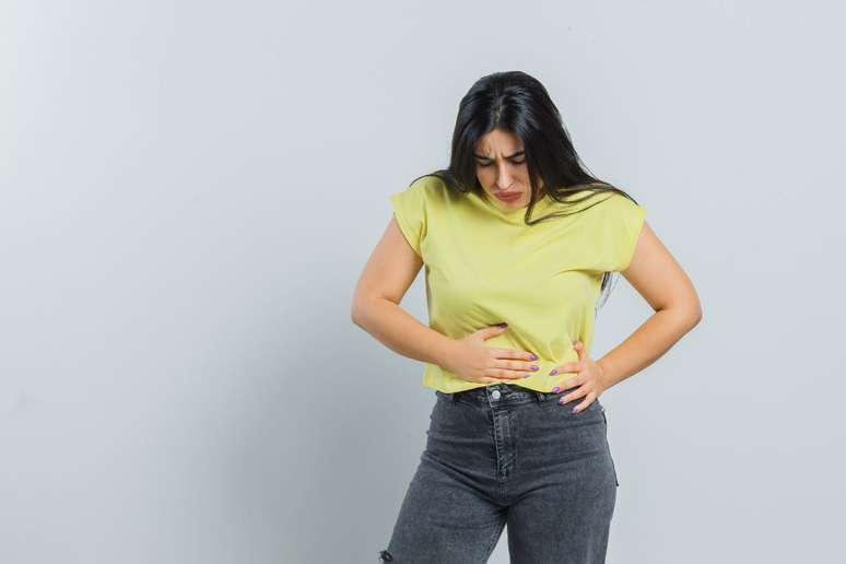 Vômito, diarreia e dor de barriga são sintomas comuns da virose gastrointestinal |