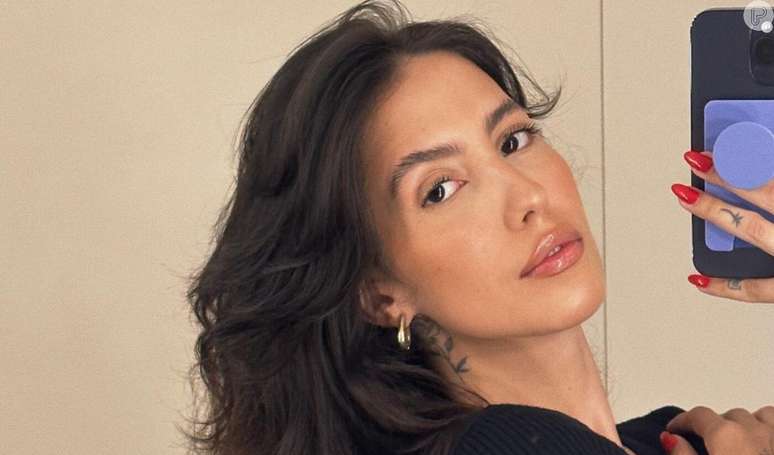 Are back?  Gabi Brandt and Saulo Poncio arrive together, but miss Anitta’s test