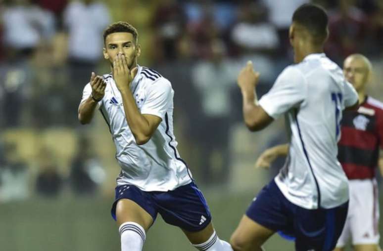 Cruzeiro derrota Flamengo e avança para a final da Copinha SP