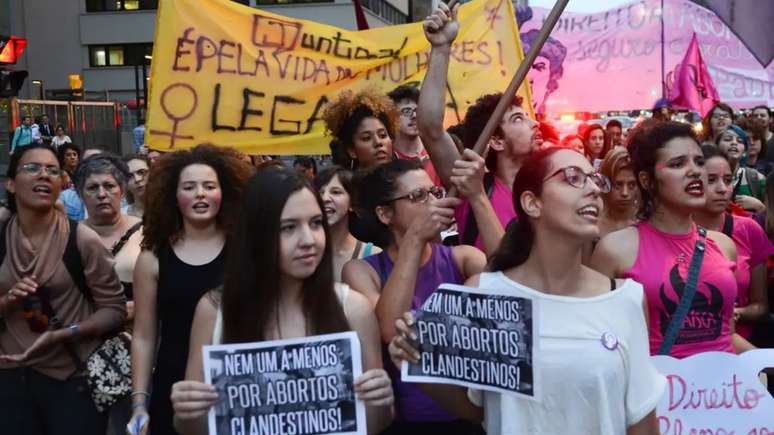Em Maceió, uma lei que obrigava mulheres grávidas a verem a imagem do feto foi revogada pela Justiça de Alagoas
