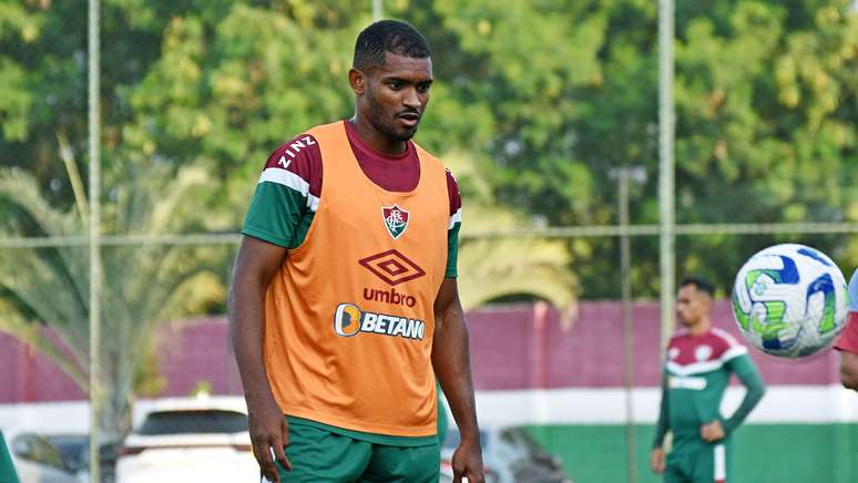 Marlon em treino do Fluminense 
