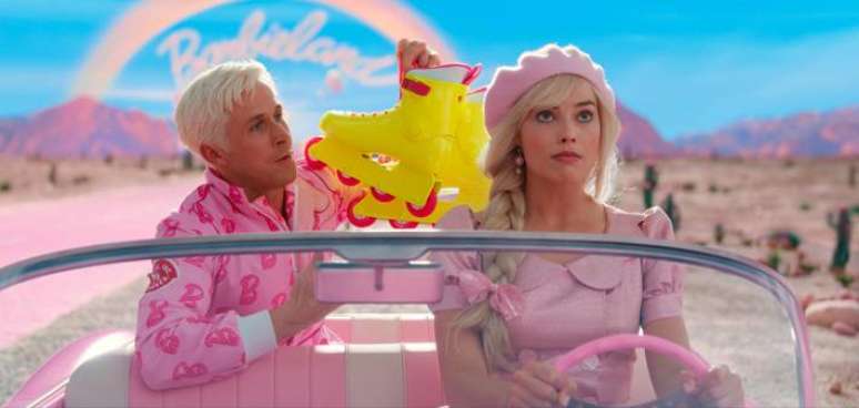 Margot Robbie e Ryan Gosling no filme 'Barbie'