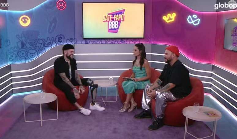 'BBB 24': Thais Fersoza e Ed Gama amenizaram a conversa com Vinicius, segundo internautas.