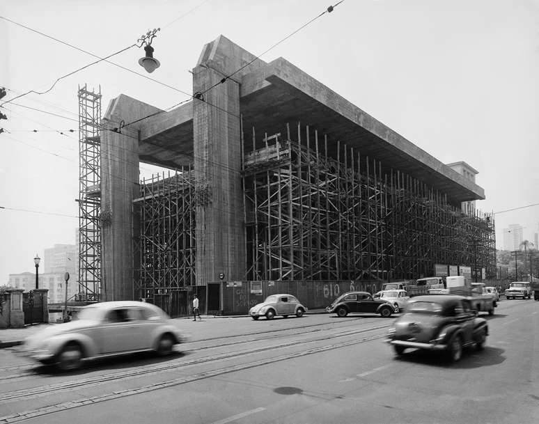 Scheier registrou a construção do Masp em 1966