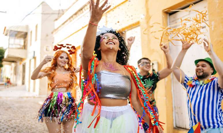 Carnaval: 3 dicas para curtir a folia sem descuidar da saúde