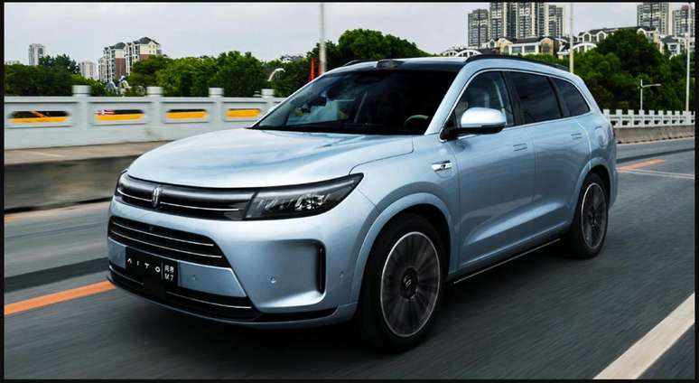 Seres M7: SUV elétrico de luxo chinês já teve 130 mil pedidos