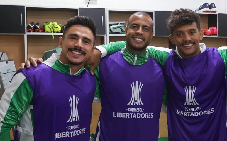 Mayke asks Santos to deposit part of Willian Bigode’s salary in court
